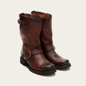 Frye Veronica short boot